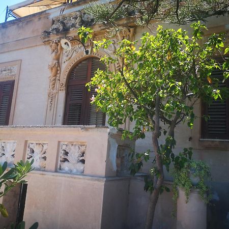 Relais Dei Mori Home Palermo กาสเตลดัชเชีย ภายนอก รูปภาพ