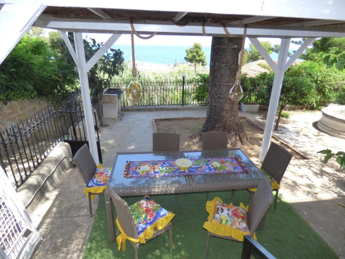 Relais Dei Mori Home Palermo กาสเตลดัชเชีย ภายนอก รูปภาพ