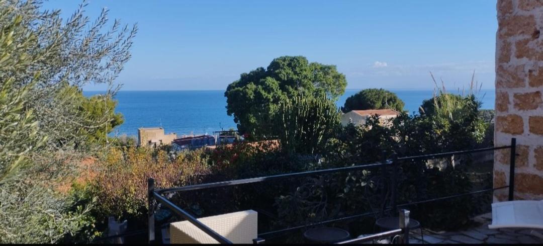 Relais Dei Mori Home Palermo กาสเตลดัชเชีย ภายนอก รูปภาพ